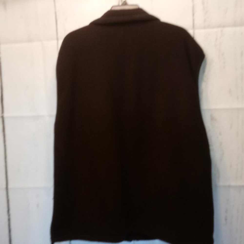 Vest - Picture 4 of 4